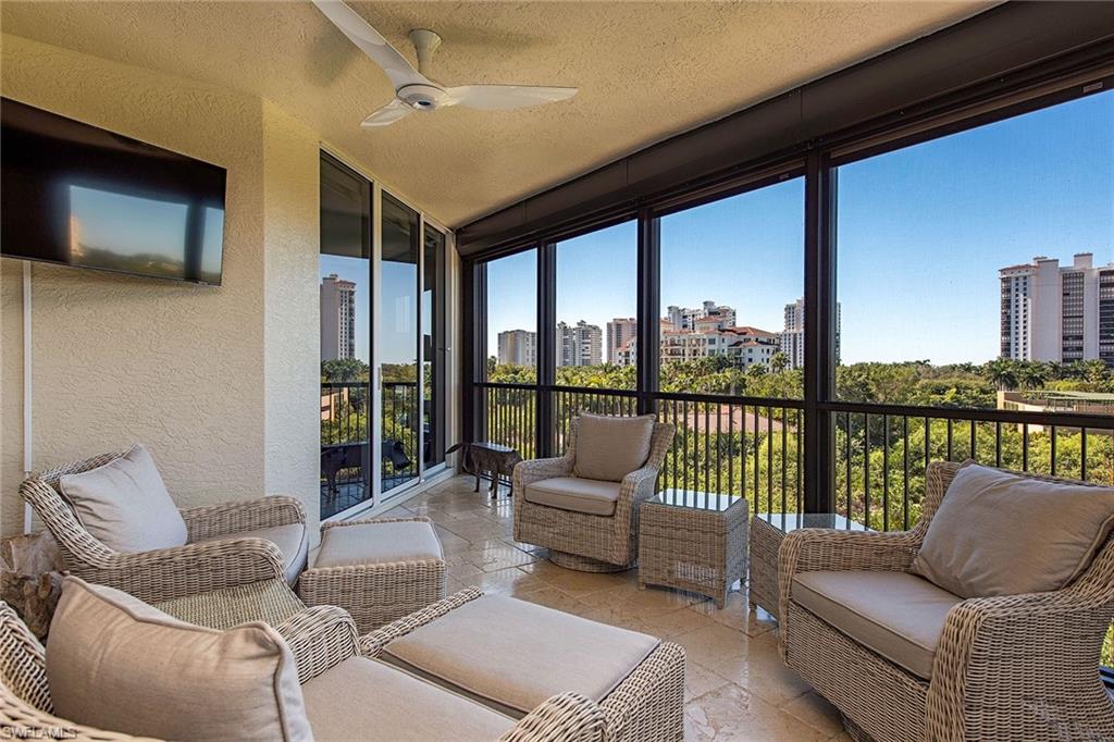 TRIESTE AT BAY COLONY - Residential