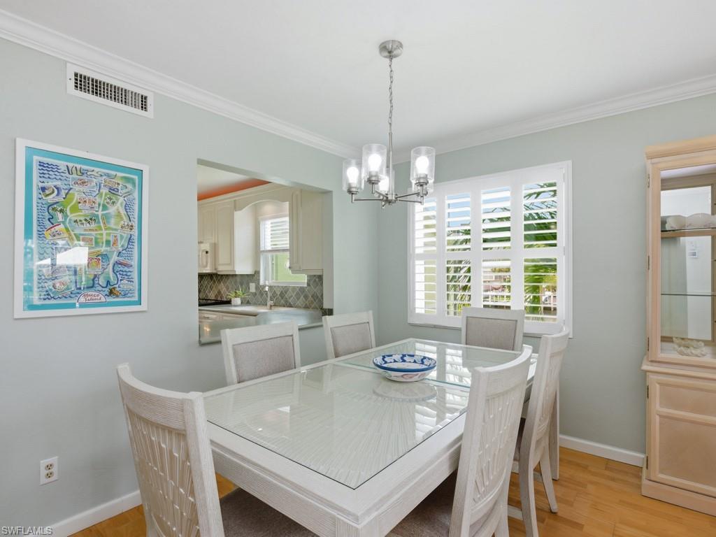860 Panama CT 206