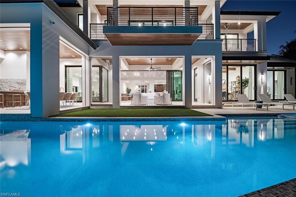 Photo of 3163 Gin LN, NAPLES, FL 34102 (MLS # 225064724)