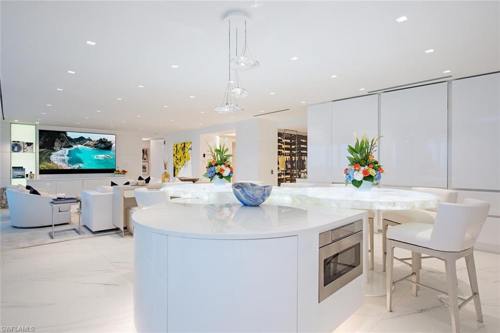 REMINGTON AT BAY COLONY - Residential