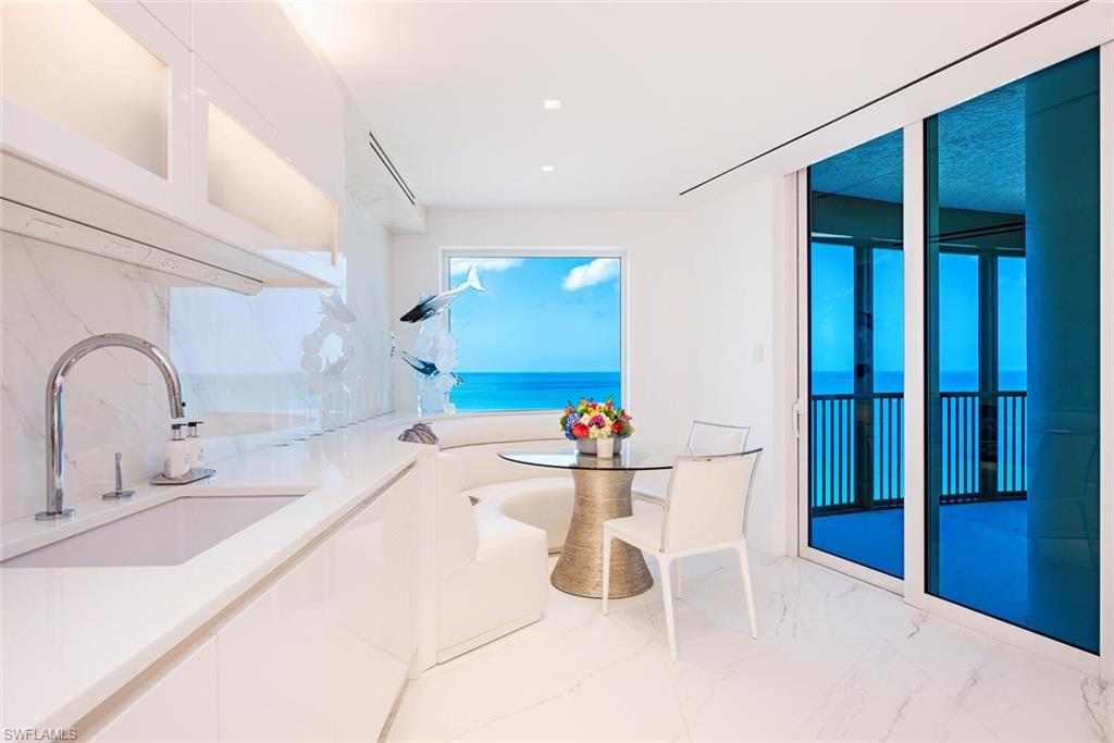 REMINGTON AT BAY COLONY - Residential