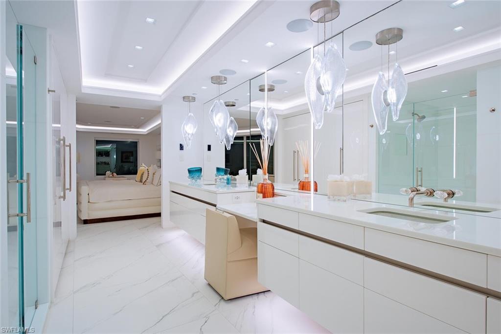 REMINGTON AT BAY COLONY - Residential