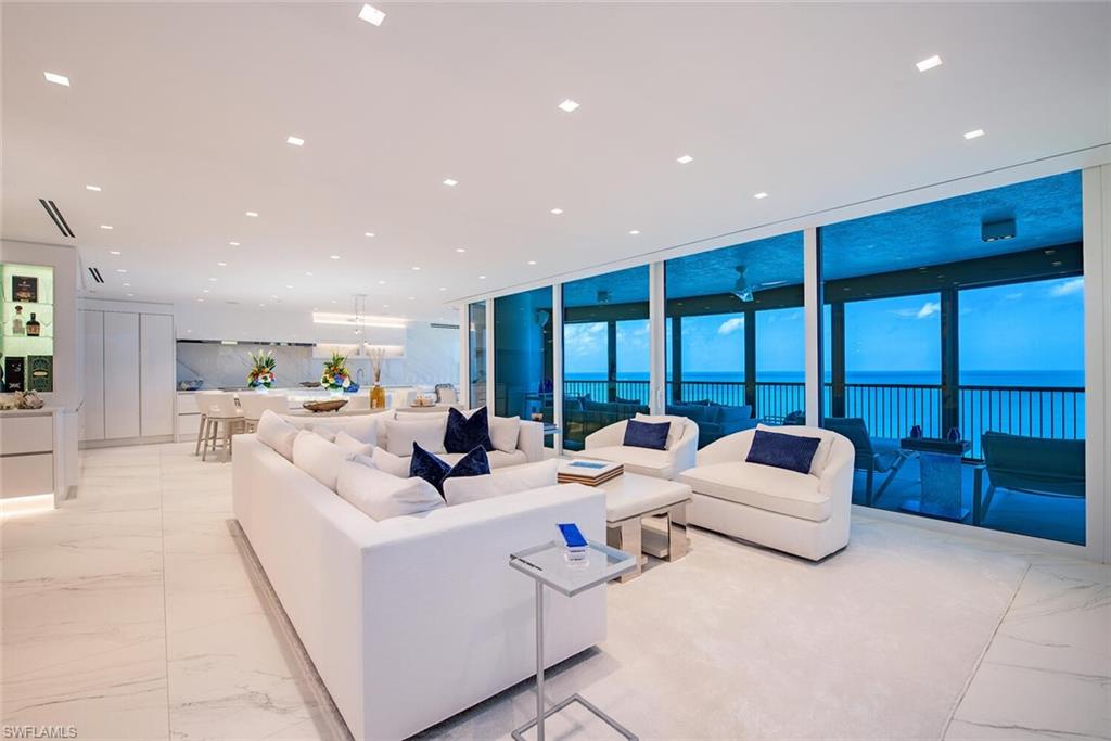 REMINGTON AT BAY COLONY - Residential