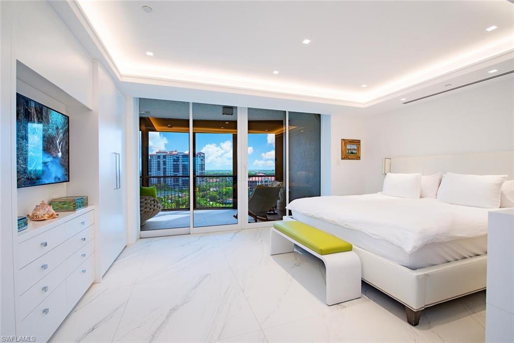 REMINGTON AT BAY COLONY - Residential