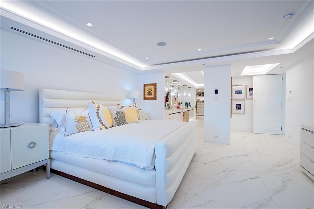 REMINGTON AT BAY COLONY - Residential