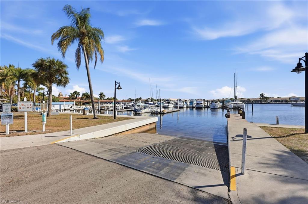 PORT OF THE ISLANDS - Residential