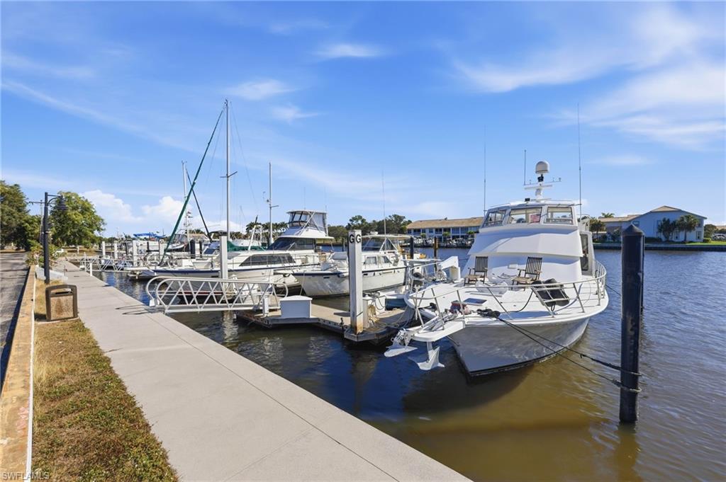 PORT OF THE ISLANDS - Residential