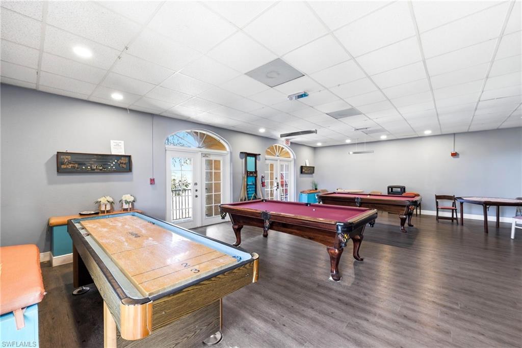 PORT OF THE ISLANDS - Residential