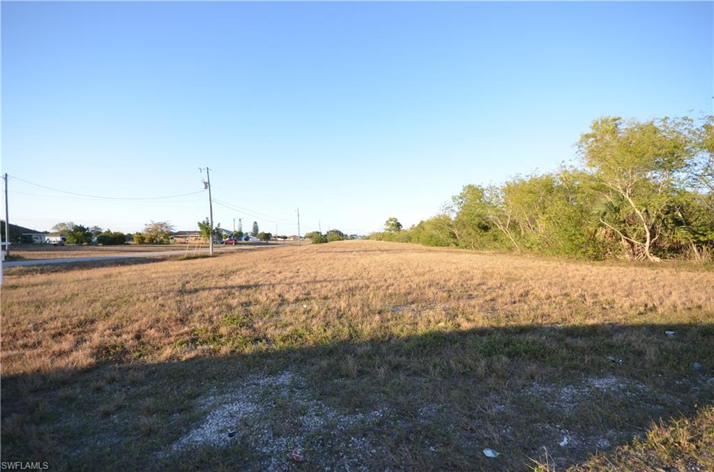 CAPE CORAL - Land