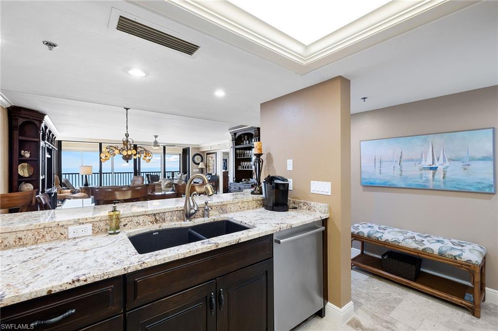 CRESCENT BEACH - Residential Lease