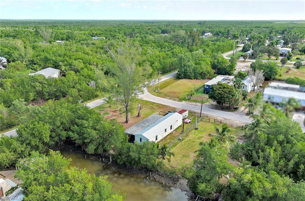 PLANTATION ISLAND - Residential