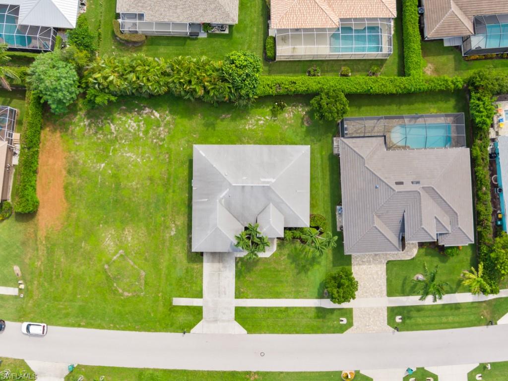 MARCO BEACH - Residential