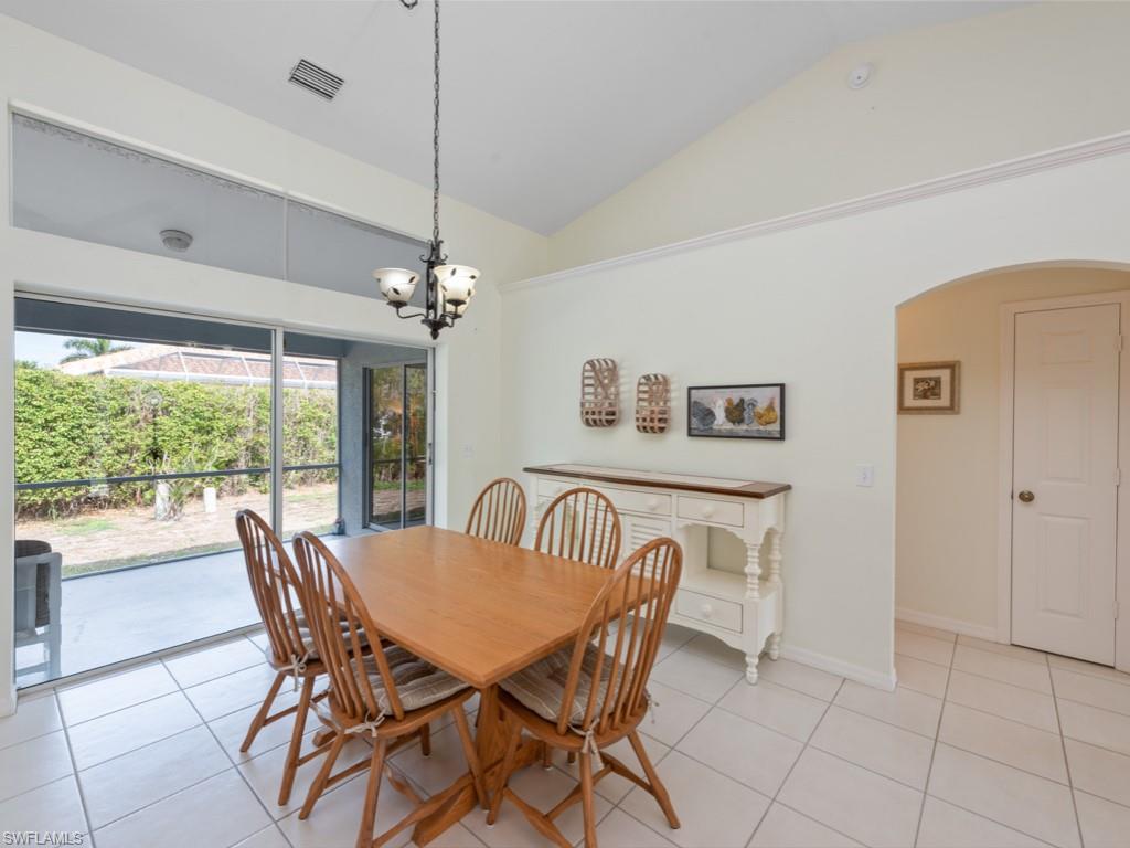 MARCO BEACH - Residential