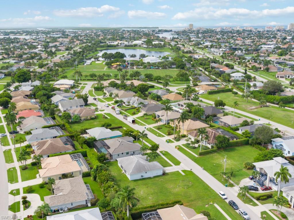 MARCO BEACH - Residential