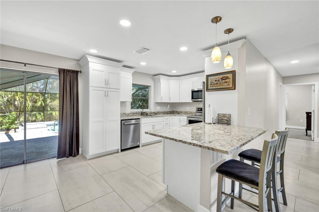 GUMBO LIMBO - Residential