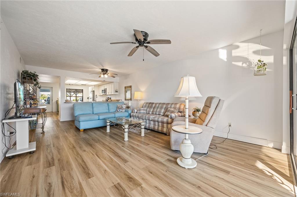 DOCKSIDE CONDO OF CAPE CORAL - Residential