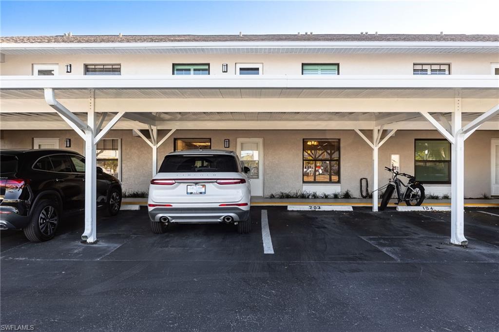 DOCKSIDE CONDO OF CAPE CORAL - Residential