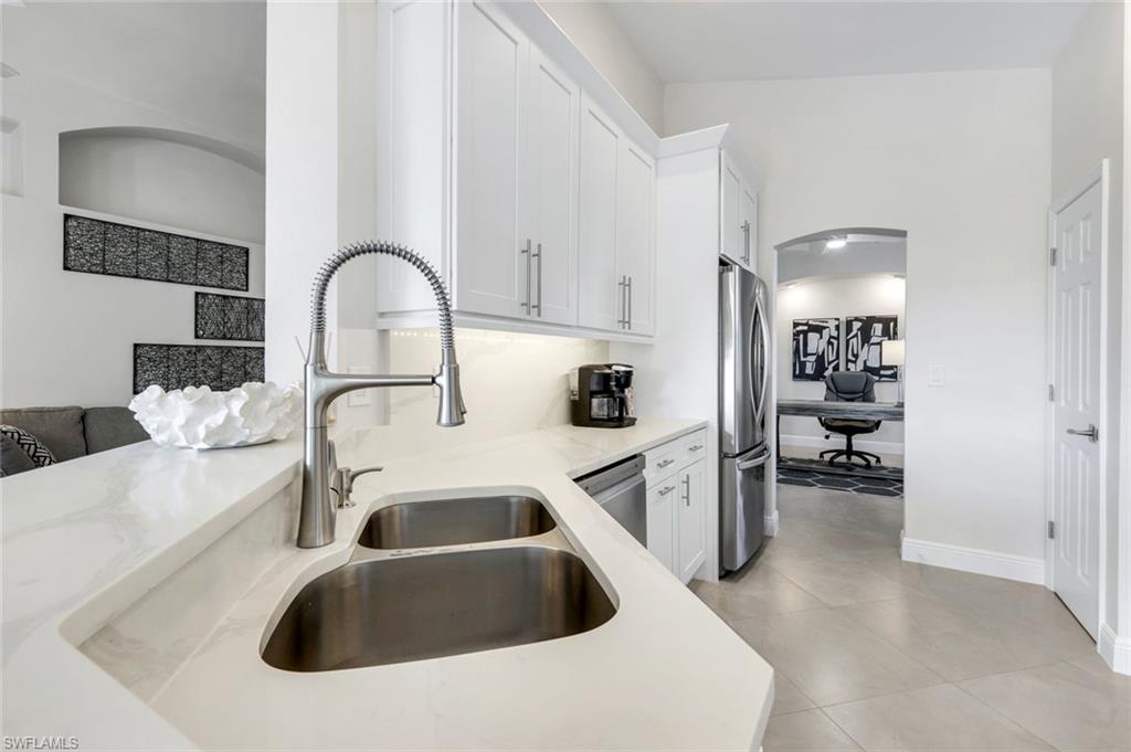 HARBOR LANDING - Residential