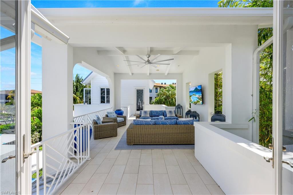 OLDE NAPLES - Residential