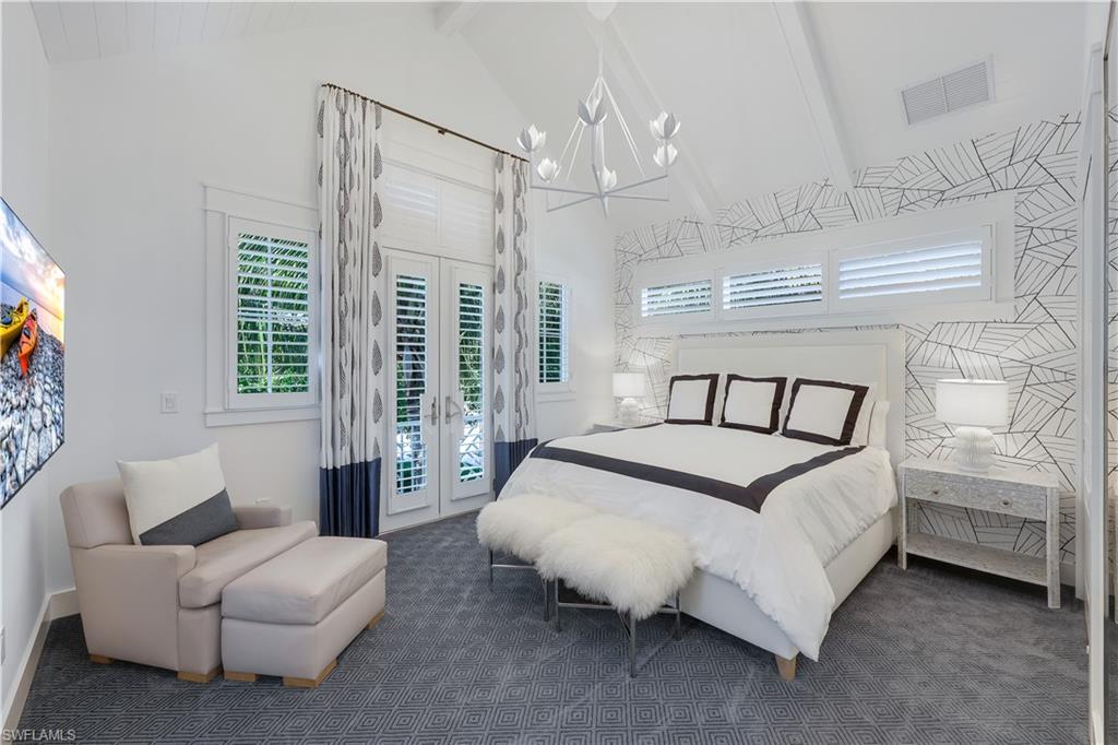 OLDE NAPLES - Residential