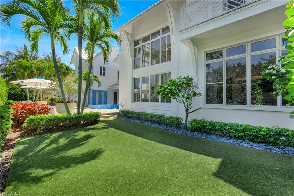 OLDE NAPLES - Residential