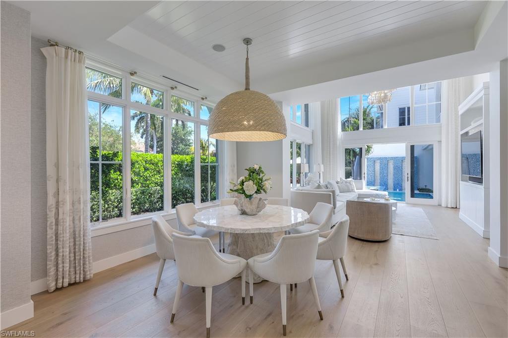 OLDE NAPLES - Residential