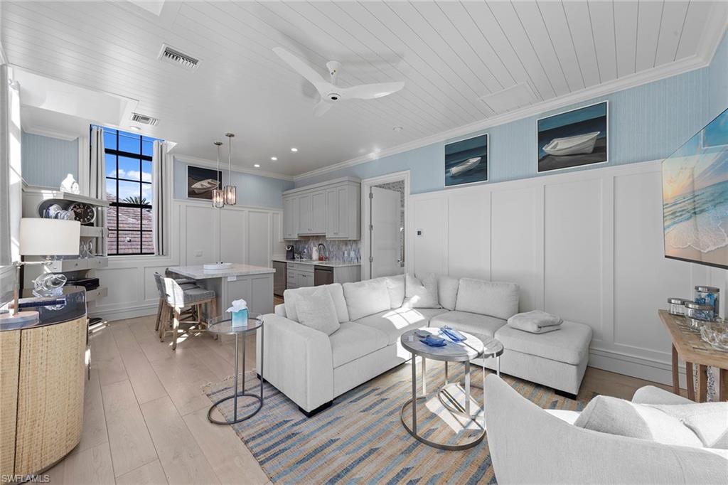 QUAIL WEST - Residential