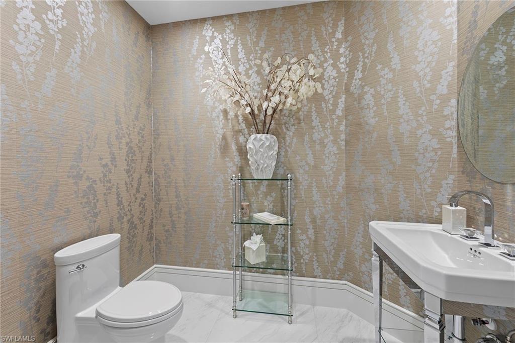 QUAIL WEST - Residential