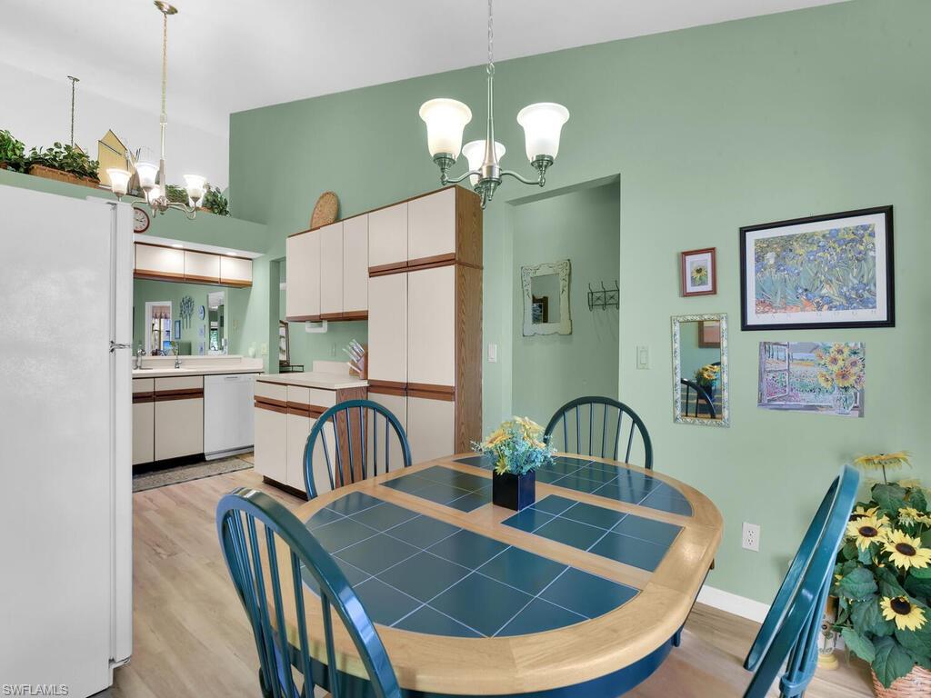 VILLAS VILLAGE - Residential