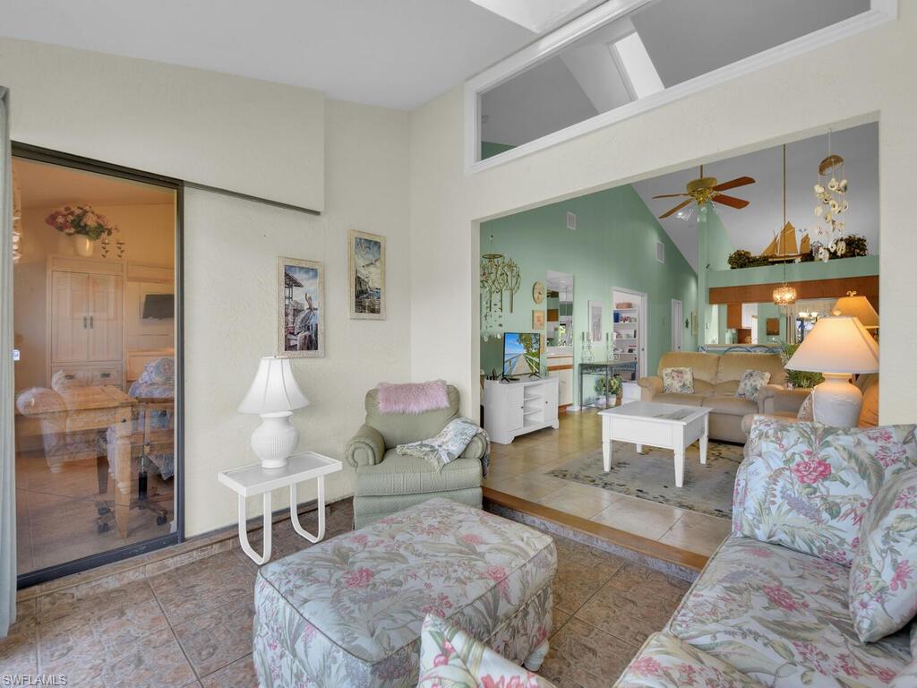 VILLAS VILLAGE - Residential