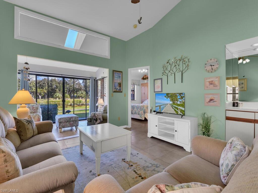 VILLAS VILLAGE - Residential