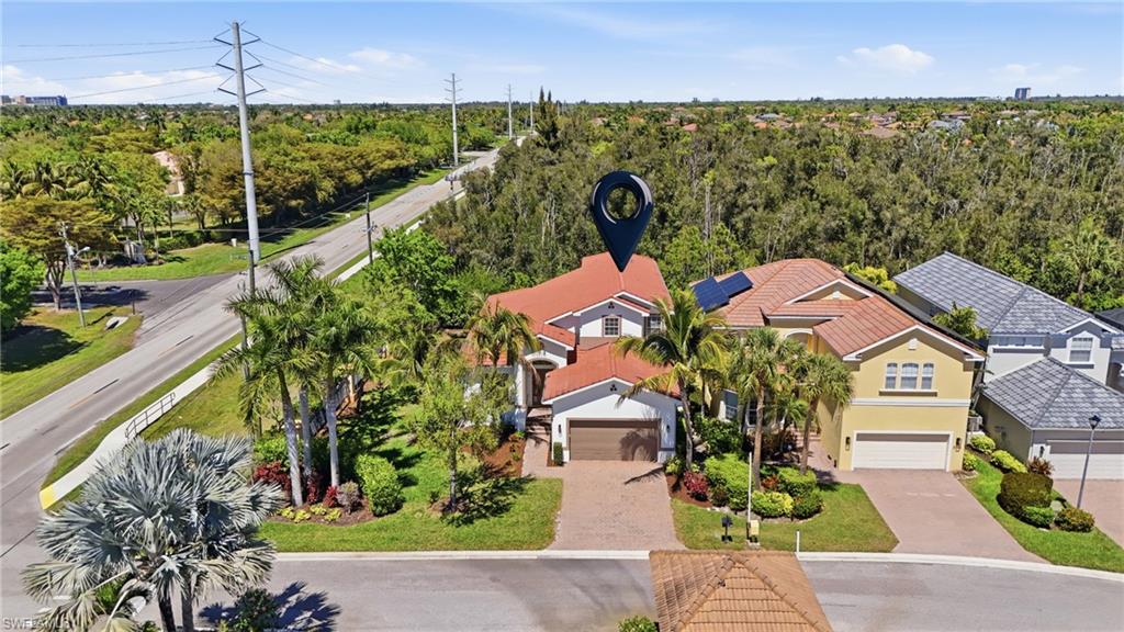 BANYAN BAY - Residential