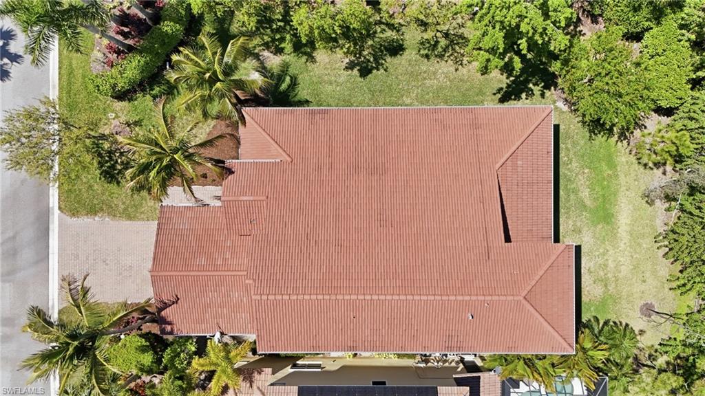 BANYAN BAY - Residential