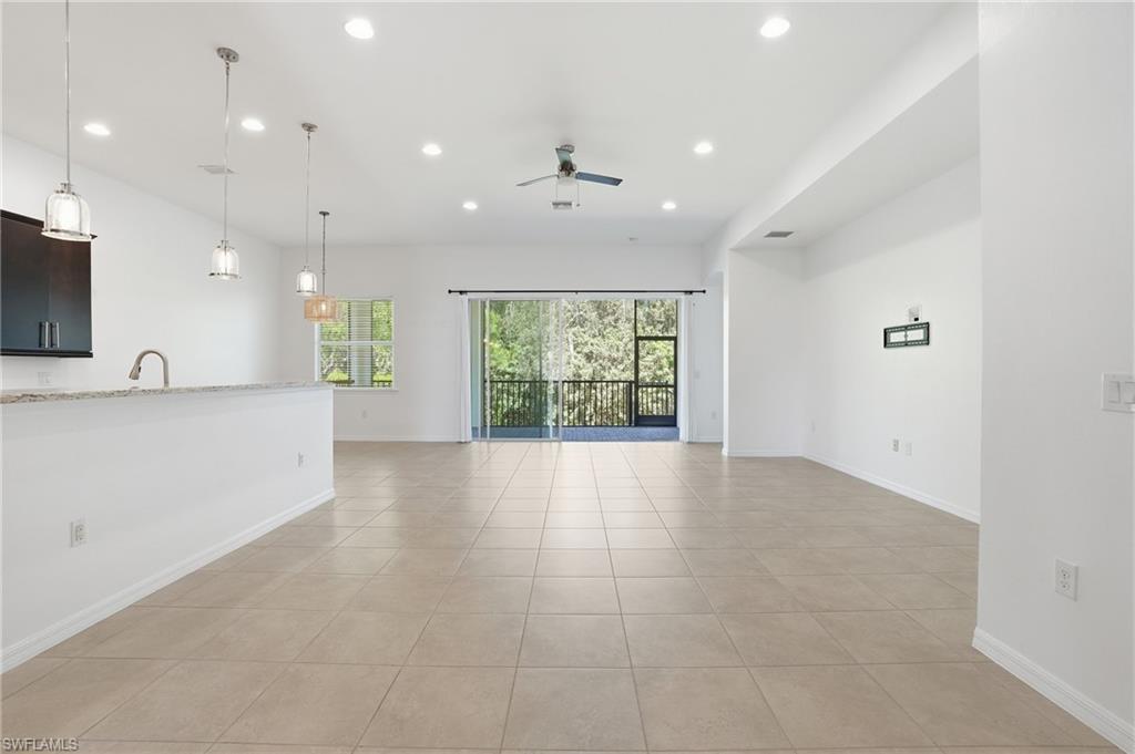 BANYAN BAY - Residential