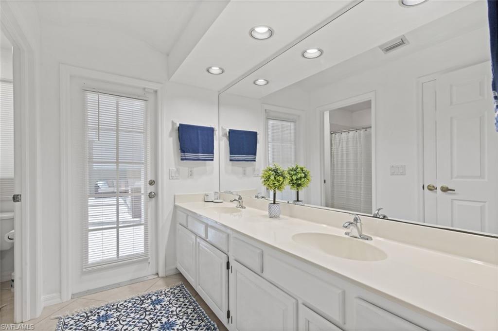 LONGSHORE LAKE - Residential Lease