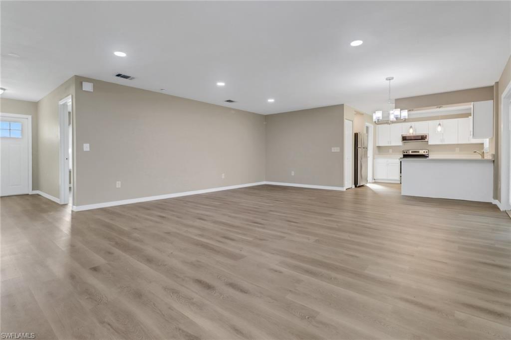 NORTH PORT - Residential