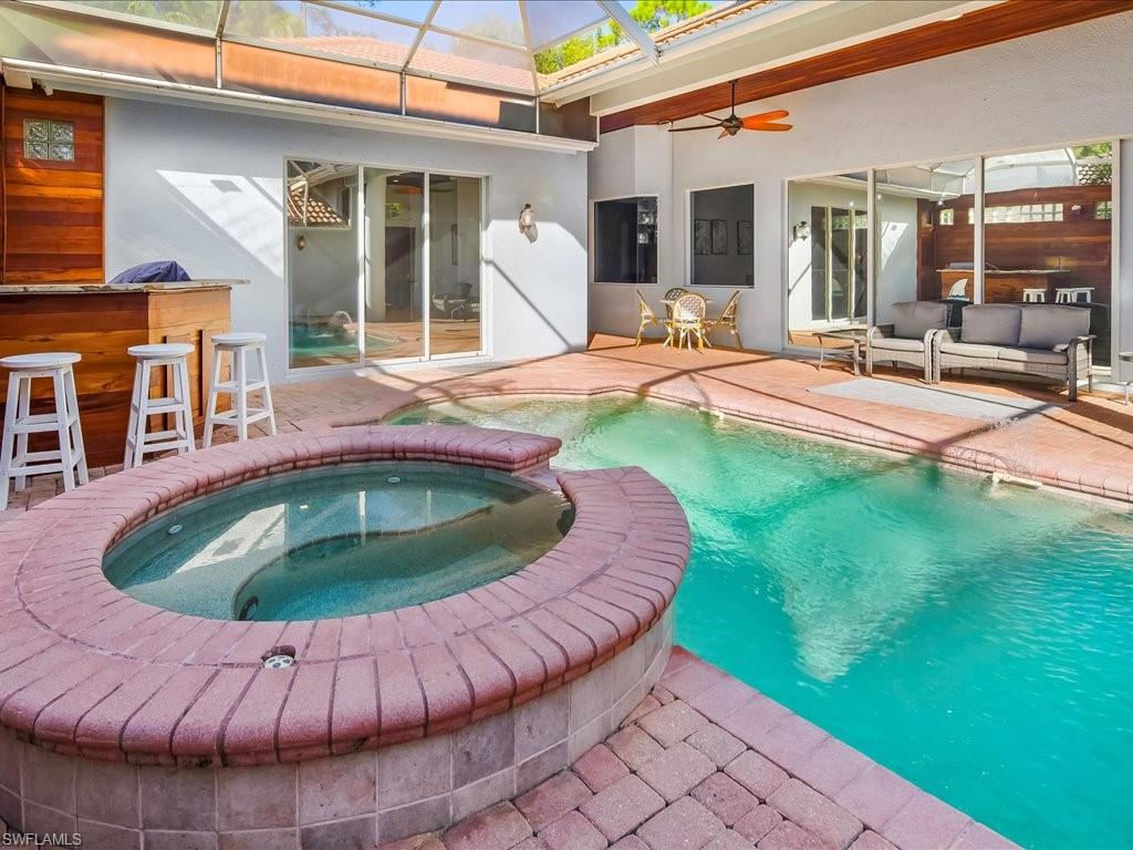 BRIARWOOD - Residential Lease