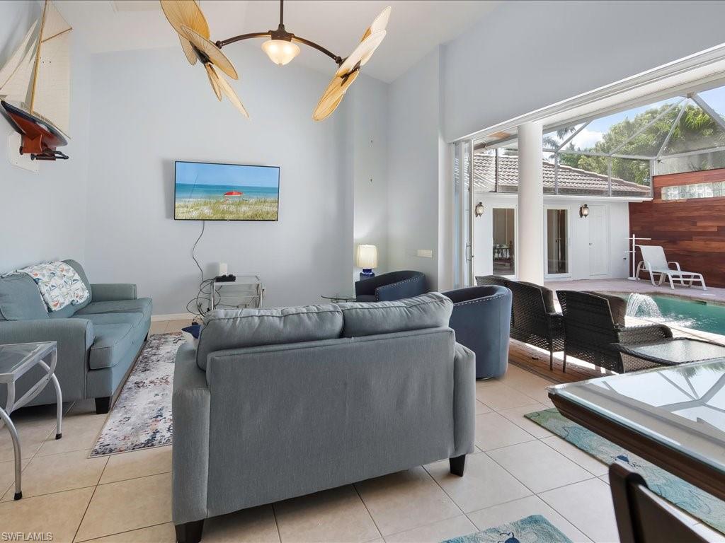 BRIARWOOD - Residential Lease