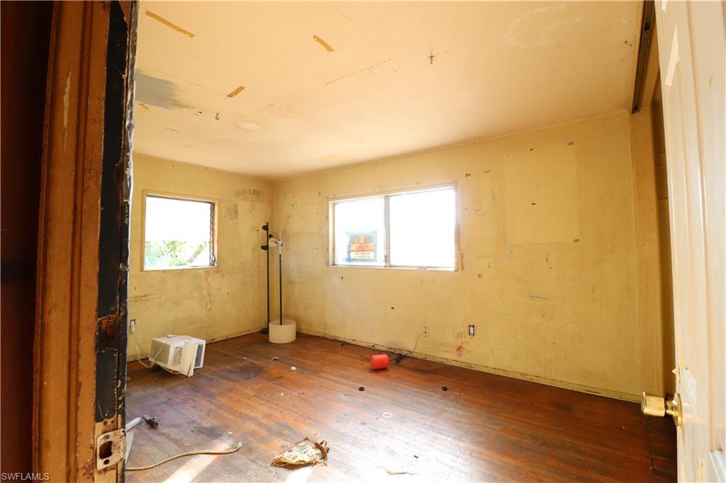 PALMLEE PARK - Residential