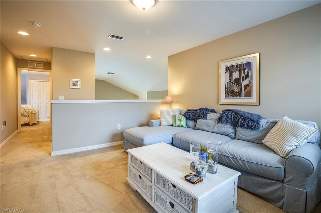 BRAMBLE POINTE - Residential