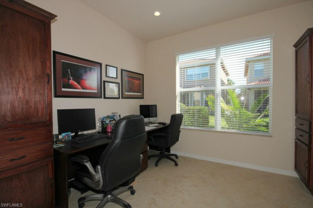 BOTANICA LAKES - Residential