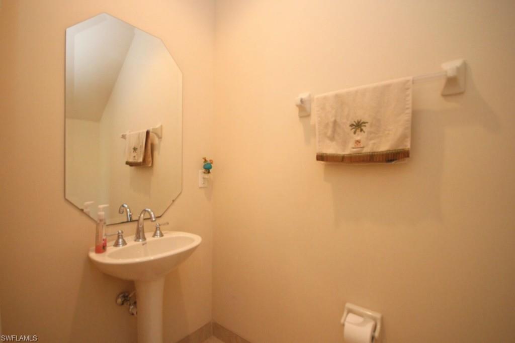 BOTANICA LAKES - Residential