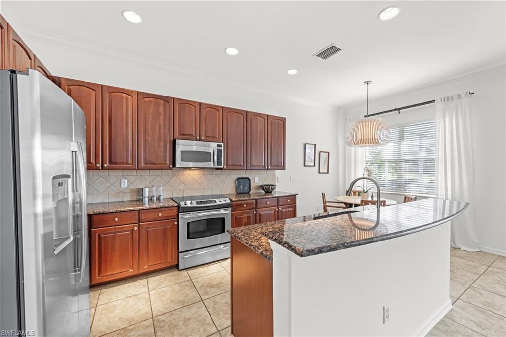 MARBELLA AT SPANISH WELLS - Residential