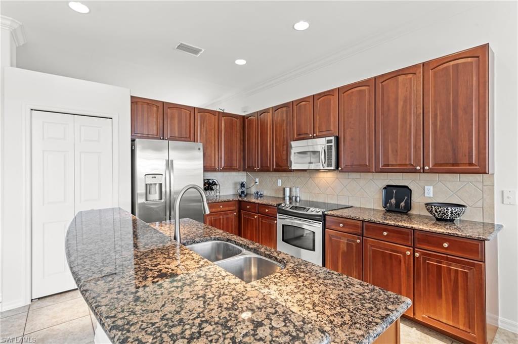 MARBELLA AT SPANISH WELLS - Residential