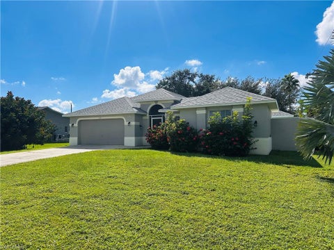 Photo of 102 SE 39th TER, CAPE CORAL, FL 33904 (MLS # 226038232)