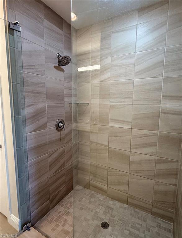 CARRIAGE HOMES AT LIVINGSTON LAKES - Residential Lease