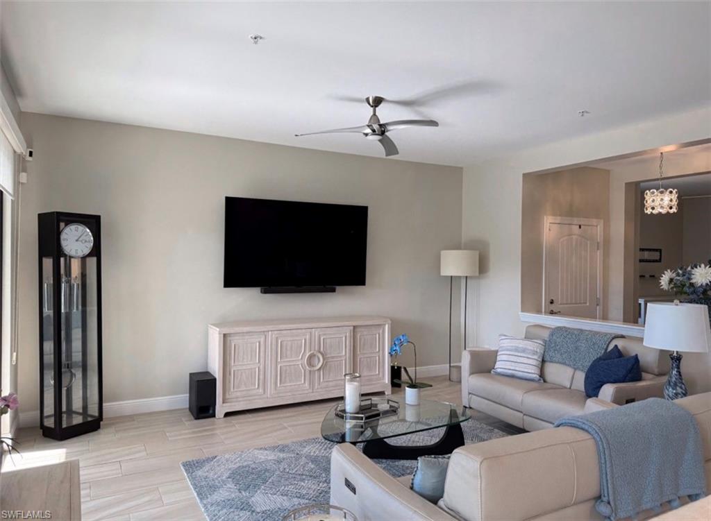 CARRIAGE HOMES AT LIVINGSTON LAKES - Residential Lease