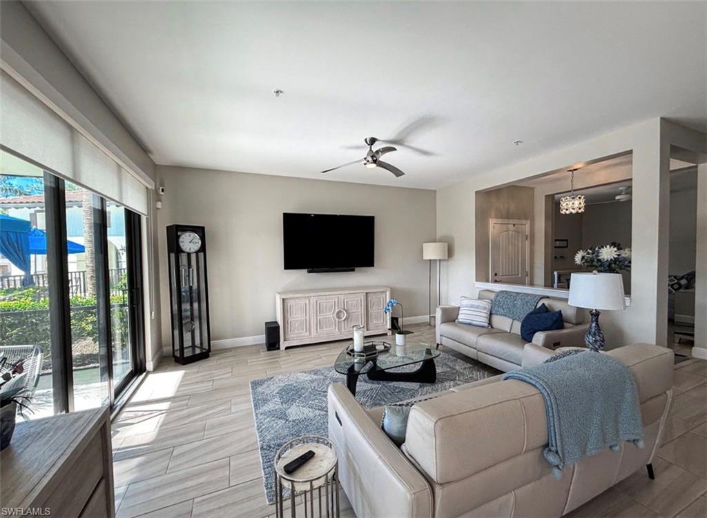 CARRIAGE HOMES AT LIVINGSTON LAKES - Residential Lease