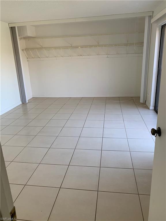 PARKWOODS TOWNHOUSE COMMUNITY - Residential