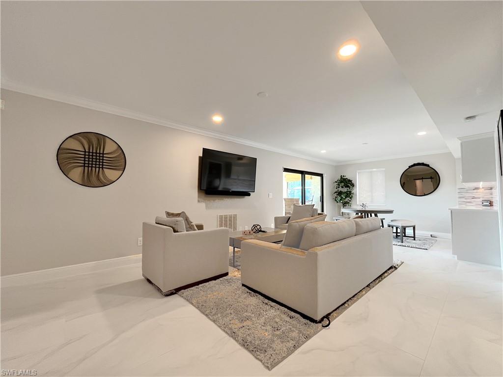 MARCO ISLAND - Residential Lease